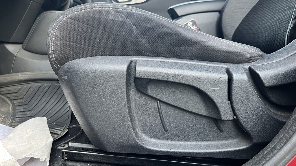 DRIVER SEAT SWITCHES