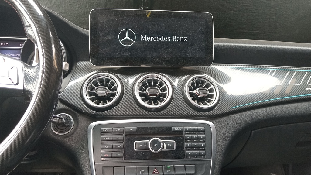 MULTIMEDIA SCREEN