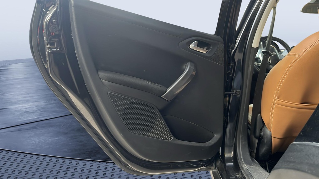 RR L DOOR