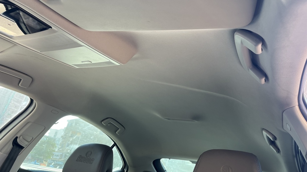CAR ROOF MAT
