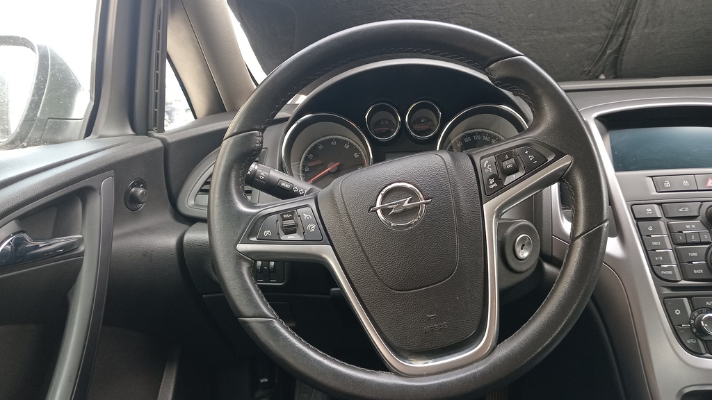 STEERING WHEEL