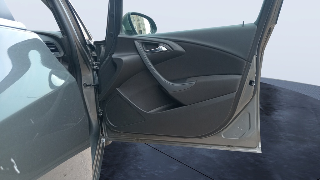 FR R DOOR
