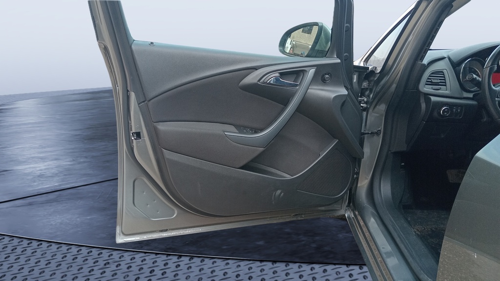 FR L DOOR