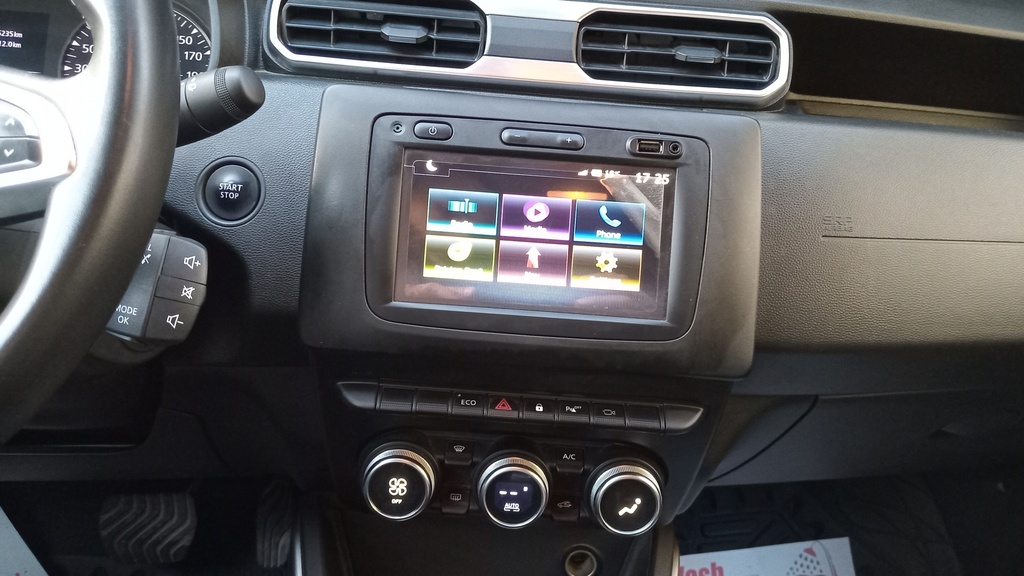 MULTIMEDIA SCREEN