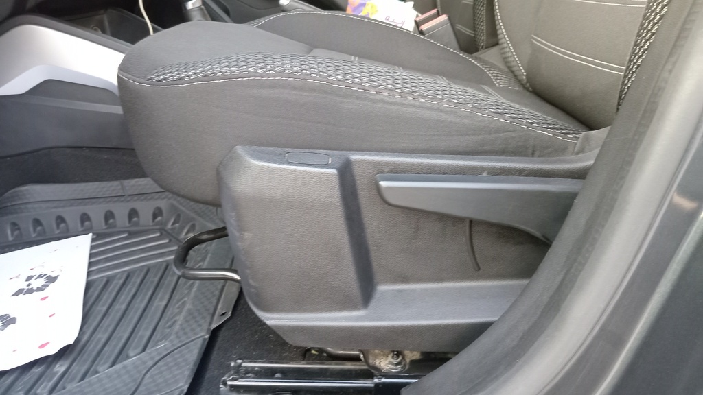 DRIVER SEAT SWITCHES