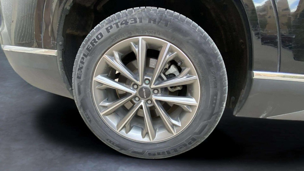 RR R TIRE