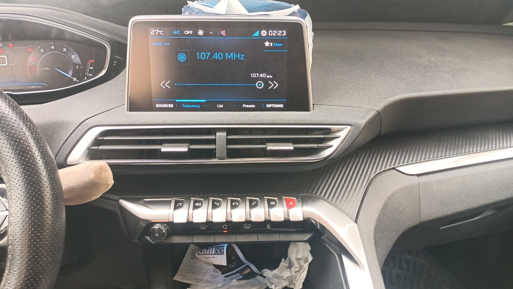 MULTIMEDIA SCREEN