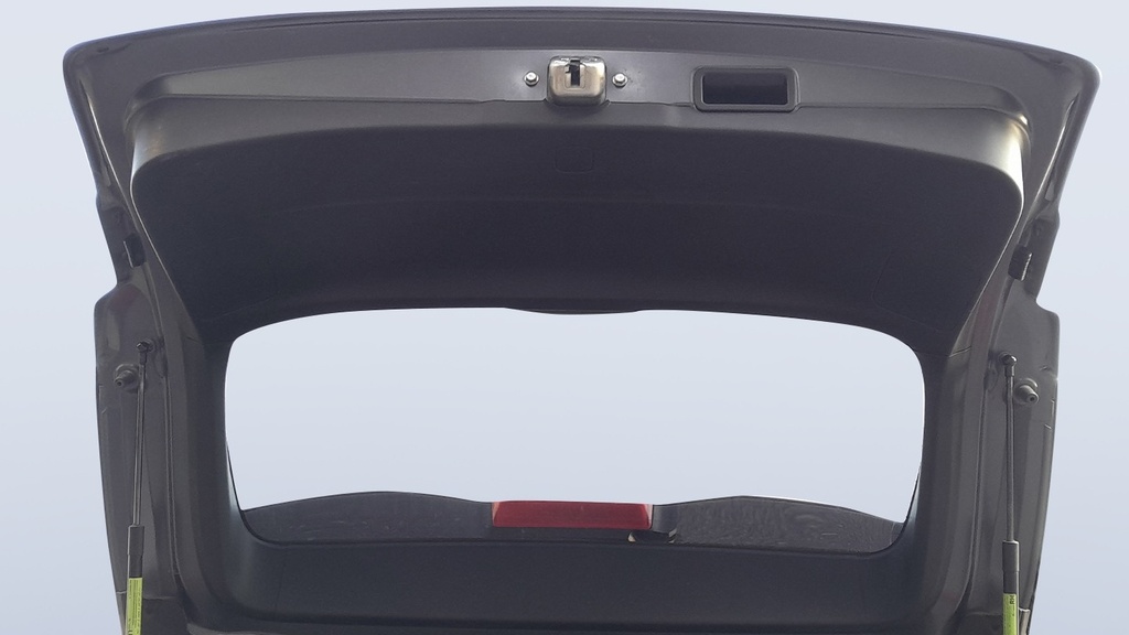 TRUNK HOOD