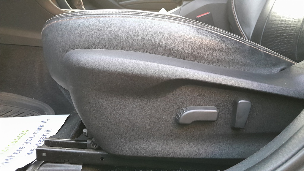 DRIVER SEAT SWITCHES