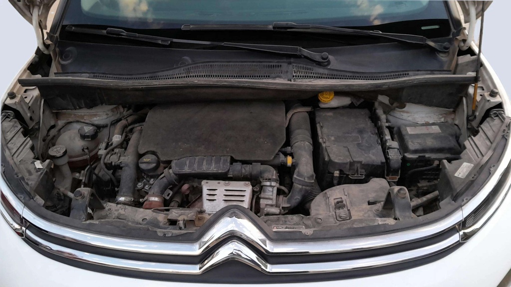 ENGINE COMPARTMENT