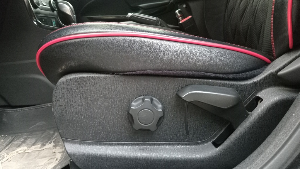 DRIVER SEAT SWITCHES