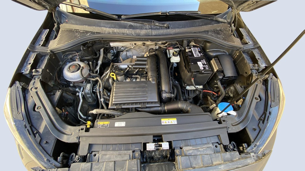 ENGINE COMPARTMENT