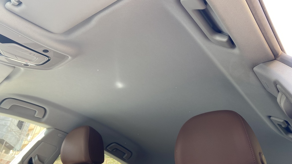 CAR ROOF MAT
