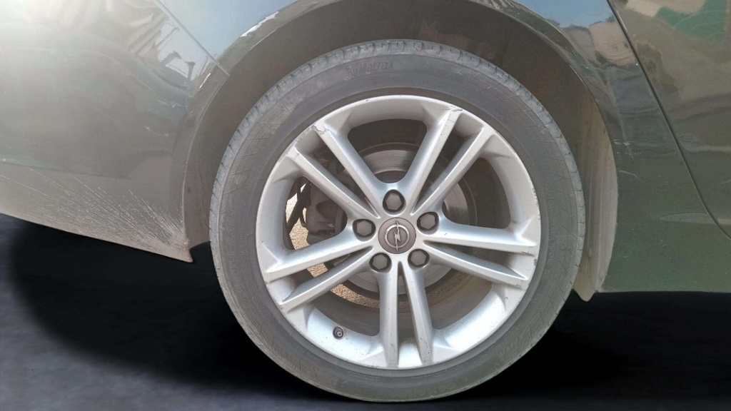 RR R TIRE