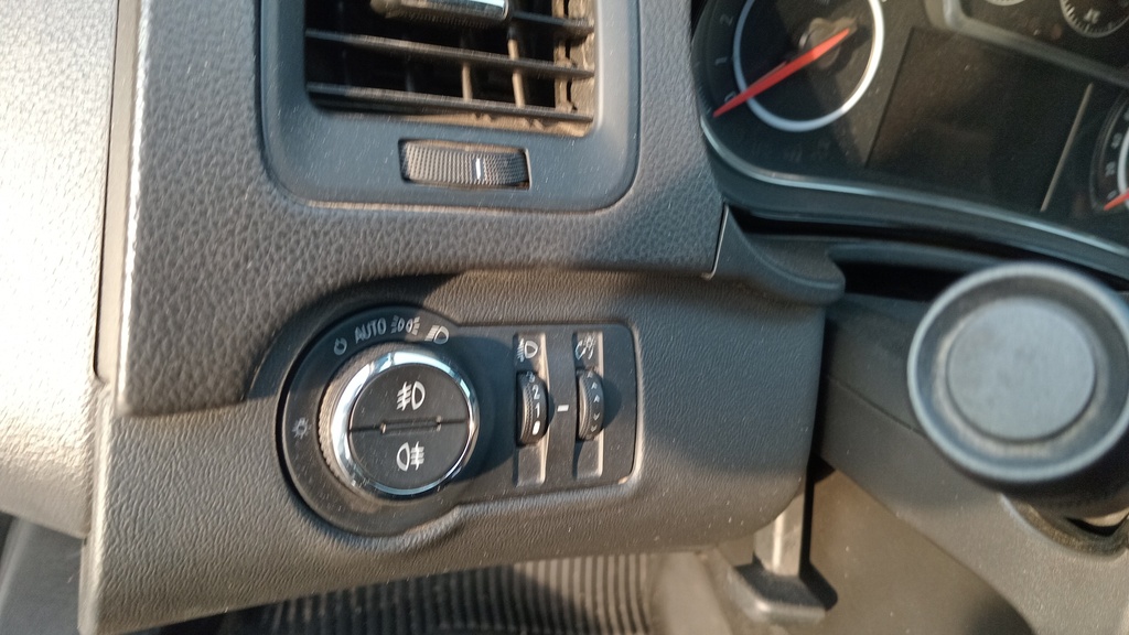 LIGHT SWITCHES