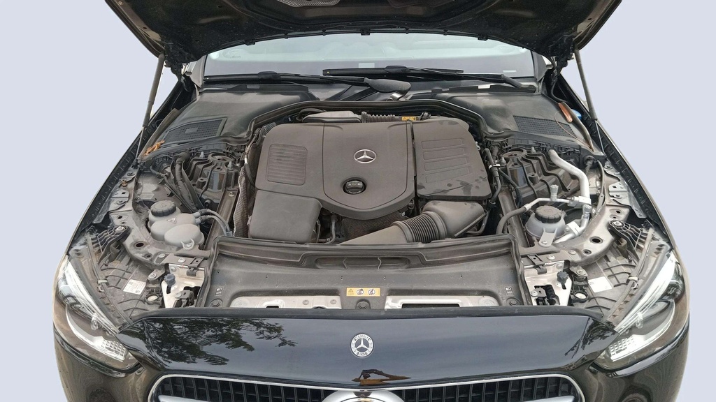 ENGINE COMPARTMENT