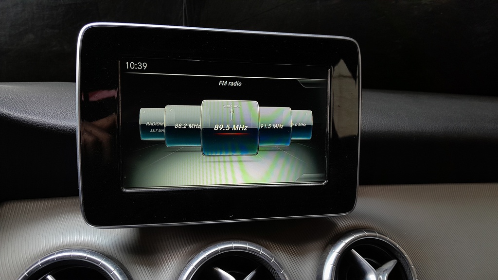 MULTIMEDIA SCREEN
