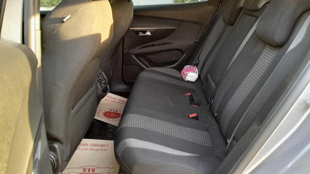 RR SEATS