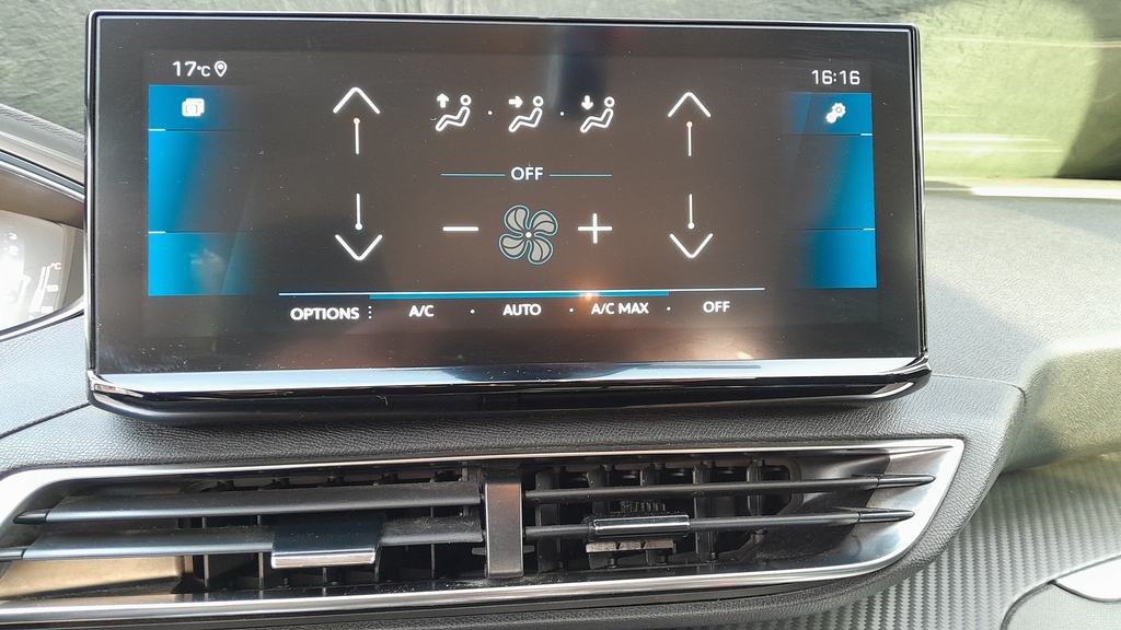MULTIMEDIA SCREEN