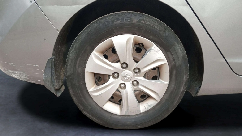 RR R TIRE