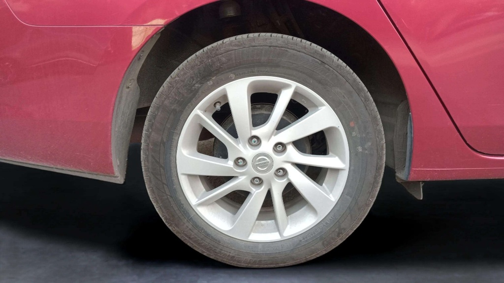RR R TIRE