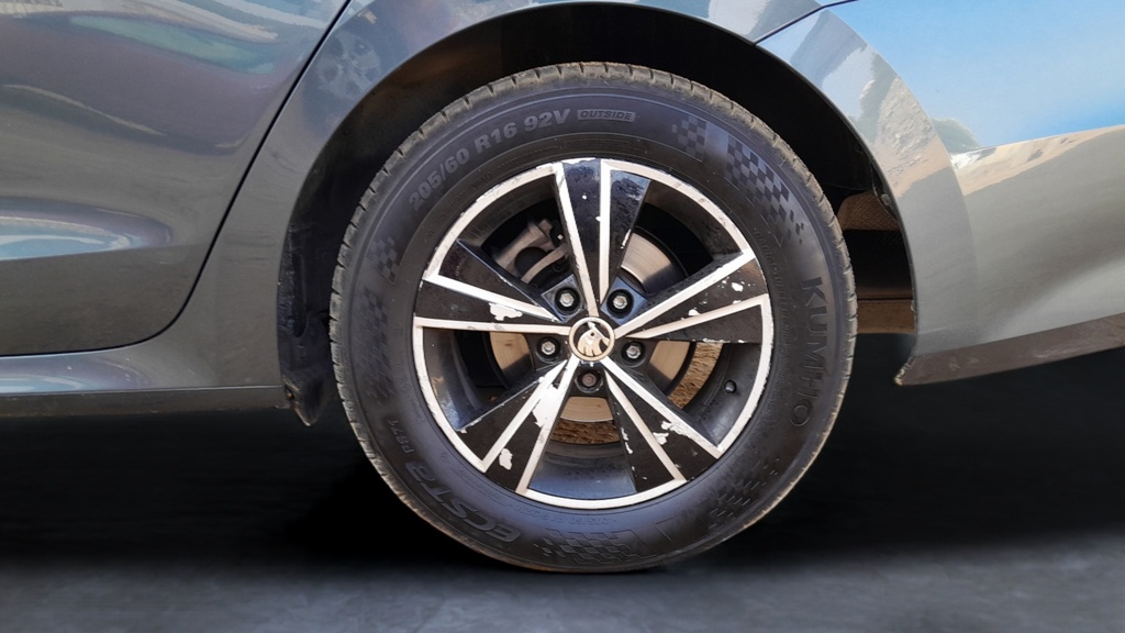 RR L TIRE