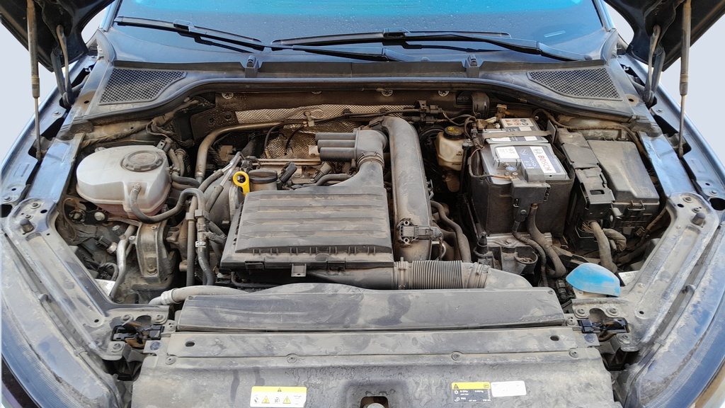 ENGINE COMPARTMENT