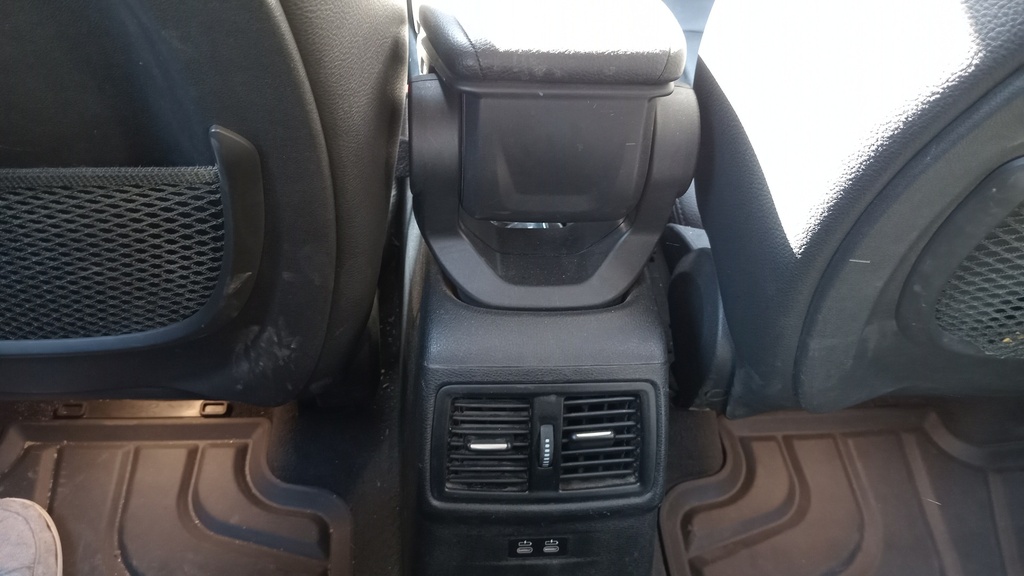 RR AC GRILL