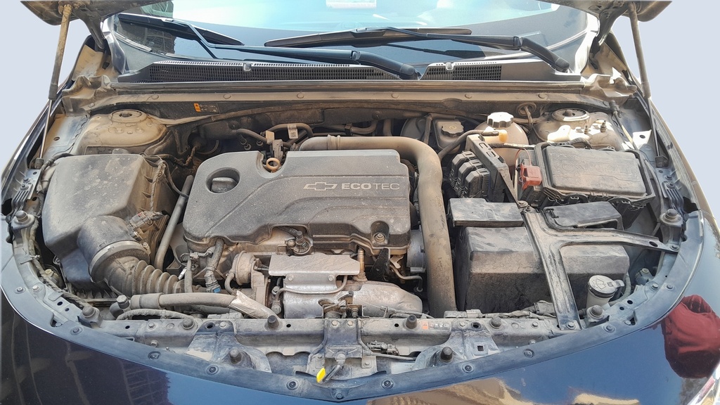 ENGINE COMPARTMENT