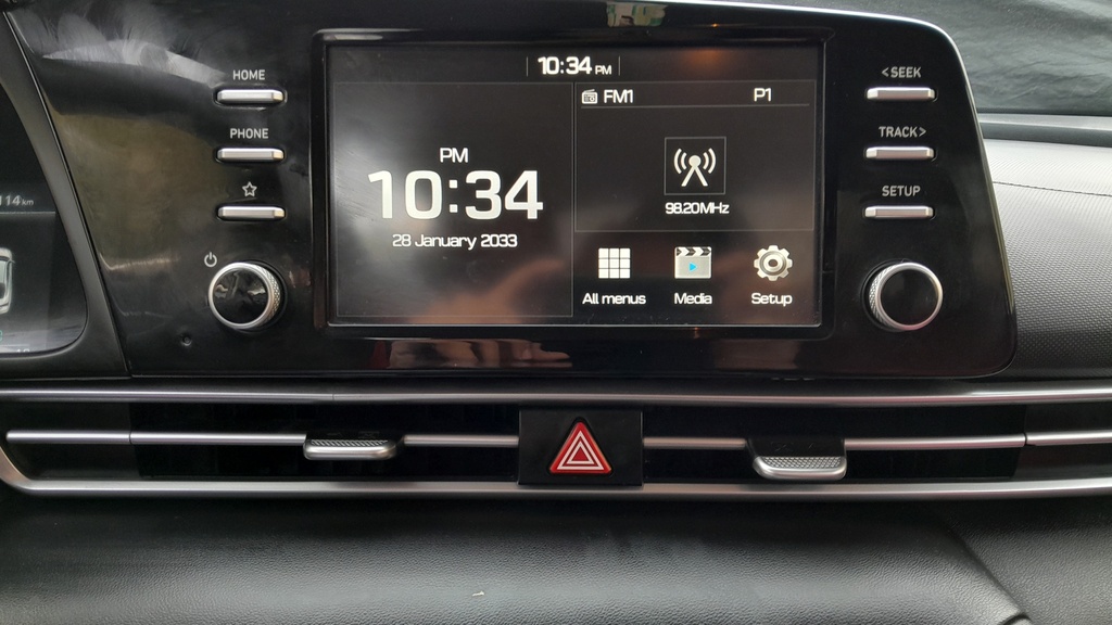 MULTIMEDIA SCREEN