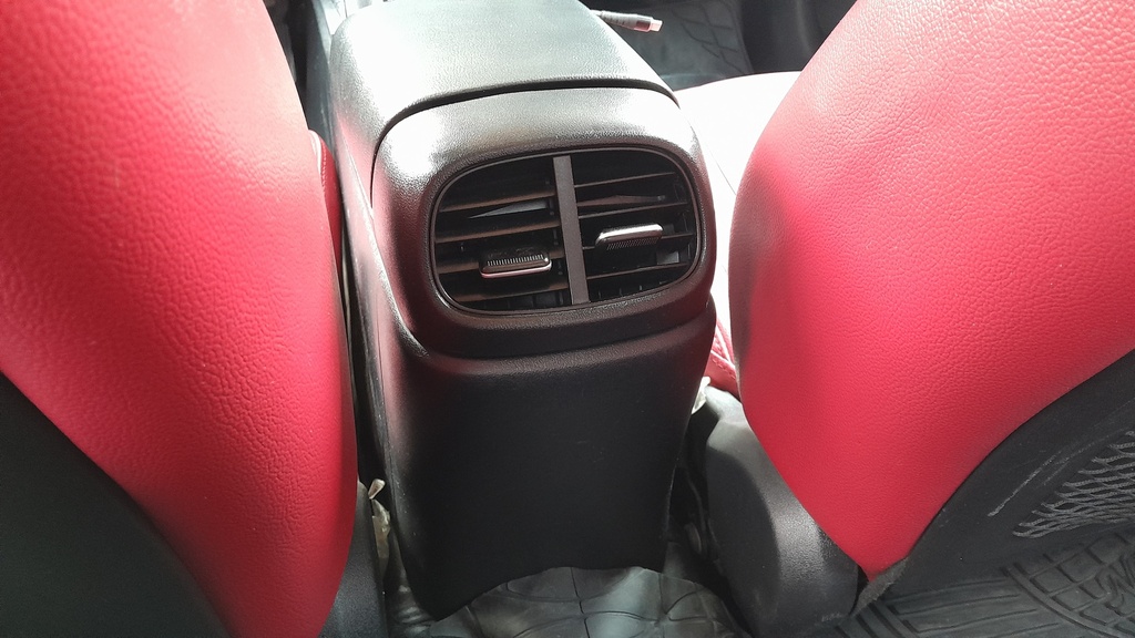 RR AC GRILL