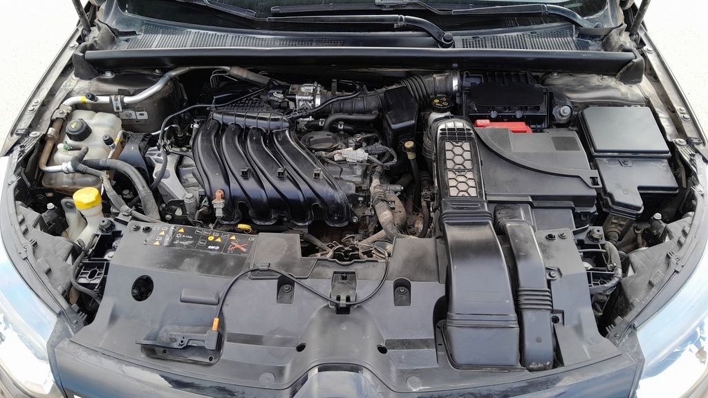 ENGINE COMPARTMENT