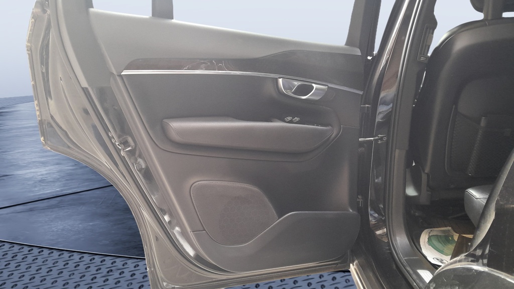 RR L DOOR