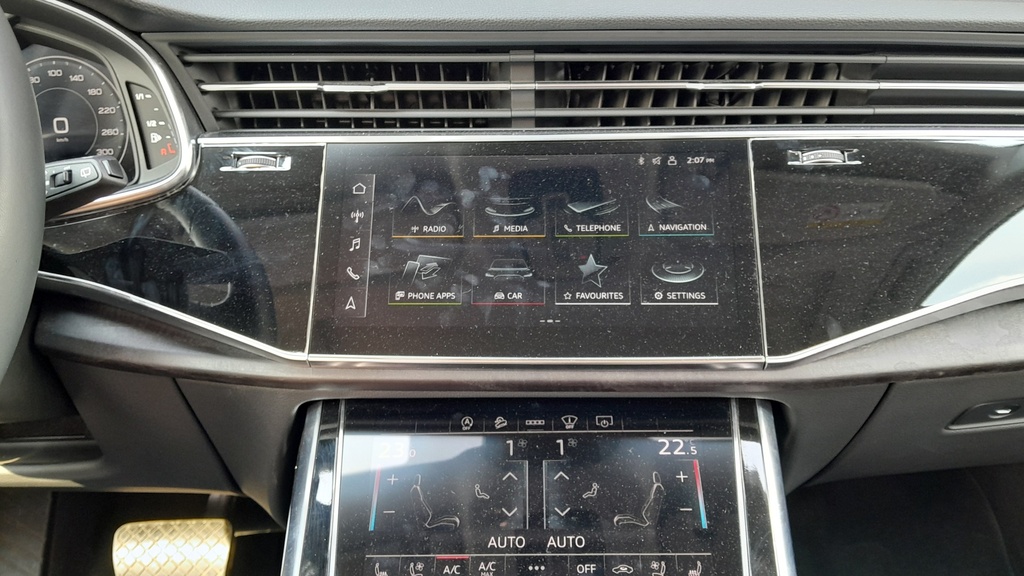 MULTIMEDIA SCREEN