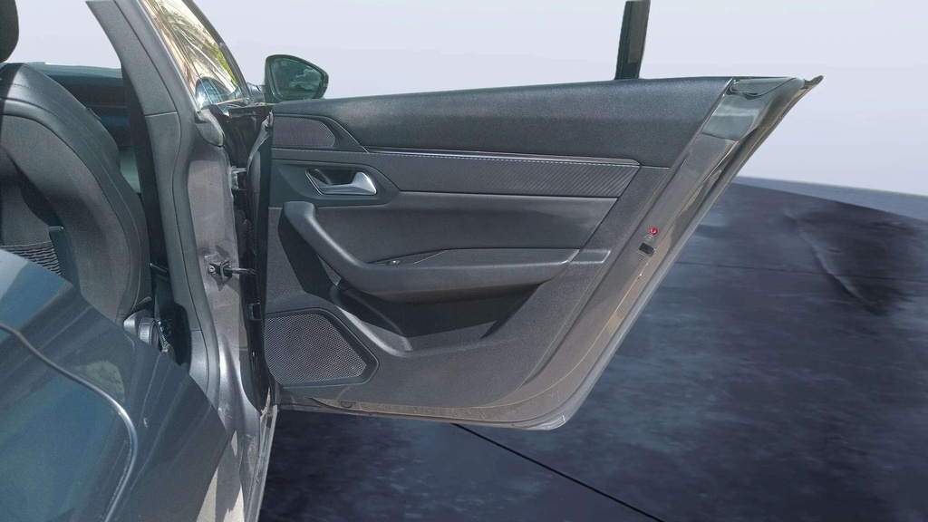 RR R DOOR