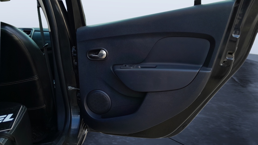 RR R DOOR