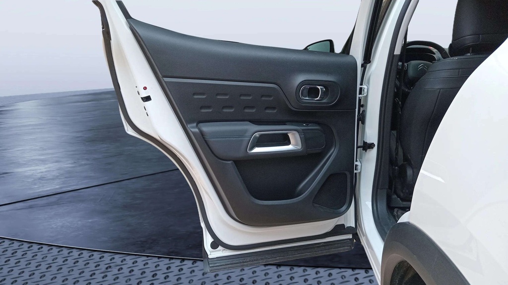 RR L DOOR
