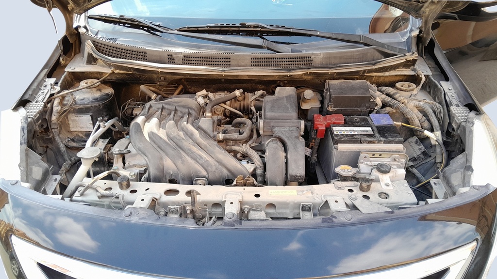 ENGINE COMPARTMENT