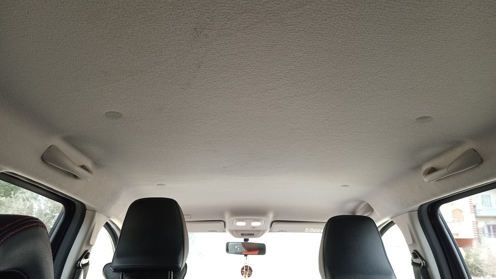 CAR ROOF MAT