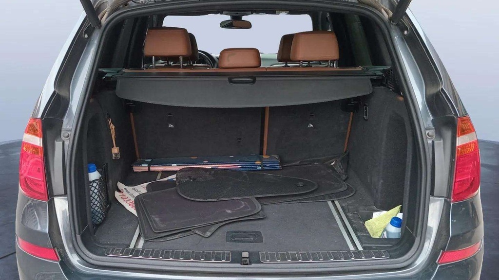 TRUNK