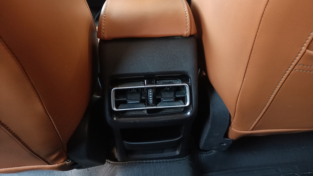 RR AC GRILL