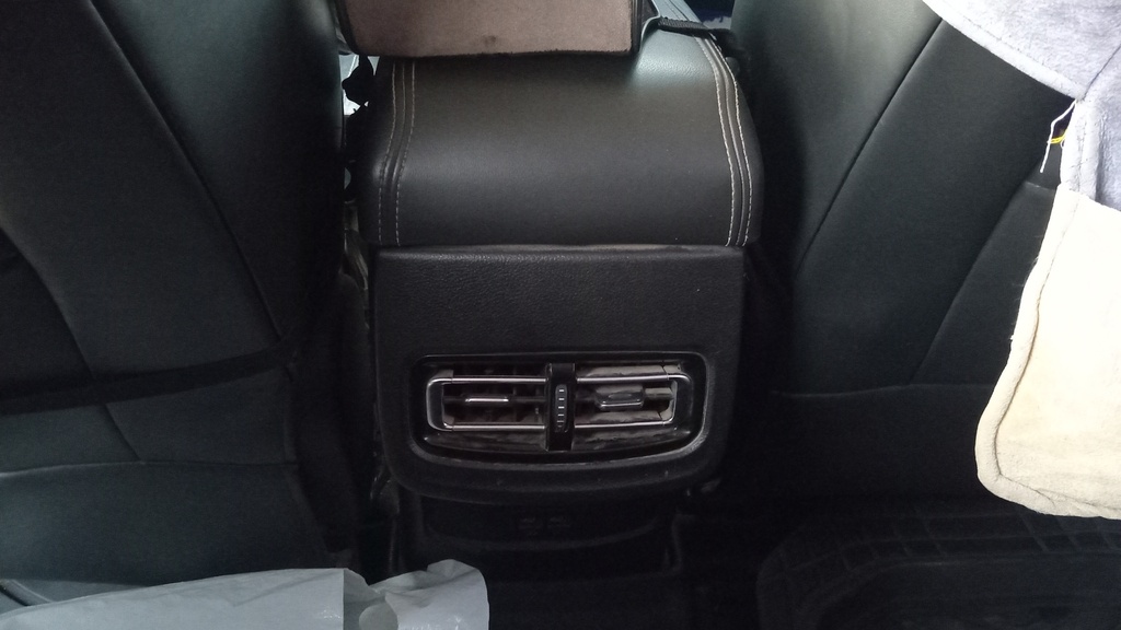 RR AC GRILL