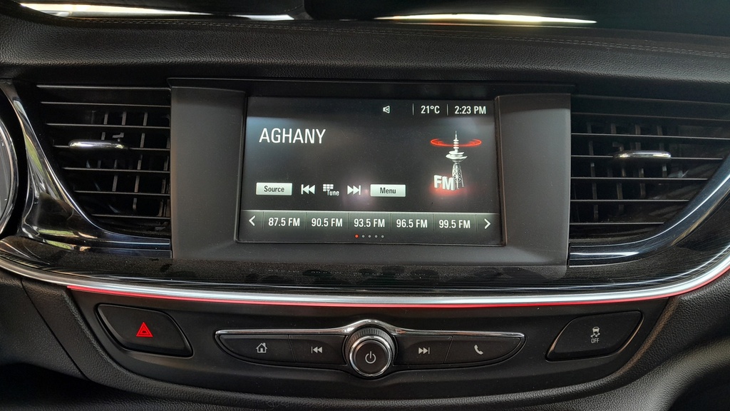 MULTIMEDIA SCREEN