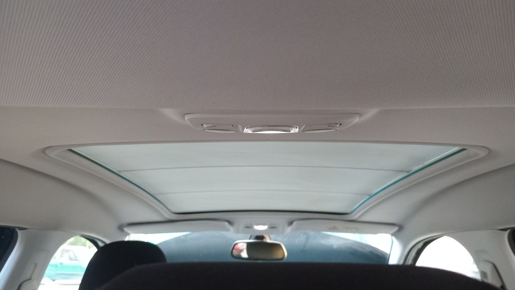 CAR ROOF MAT