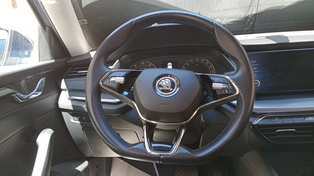 STEERING WHEEL
