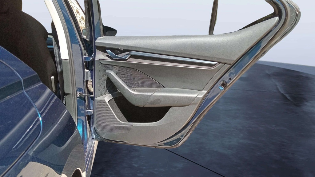 RR R DOOR