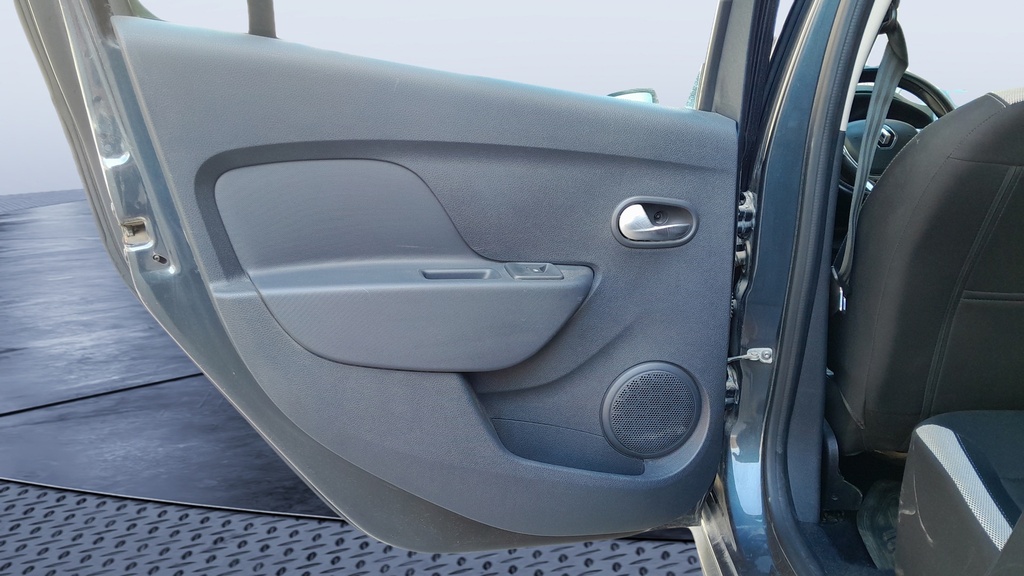 RR L DOOR