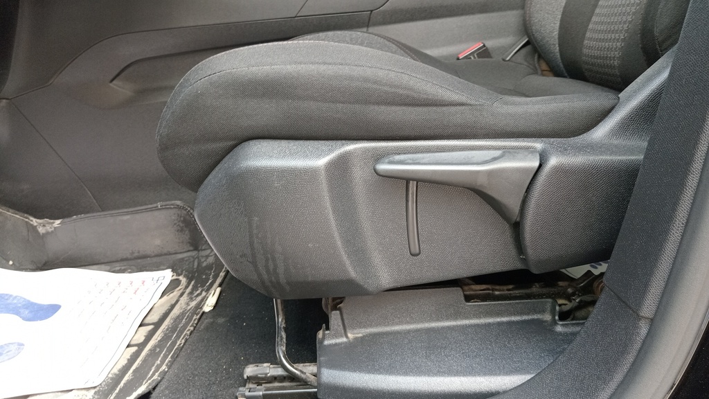 DRIVER SEAT SWITCHES