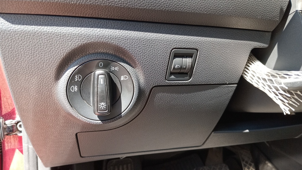 LIGHT SWITCHES