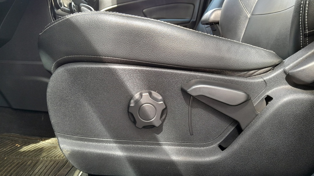 DRIVER SEAT SWITCHES